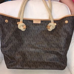 Michael Kors Shoulder Bag